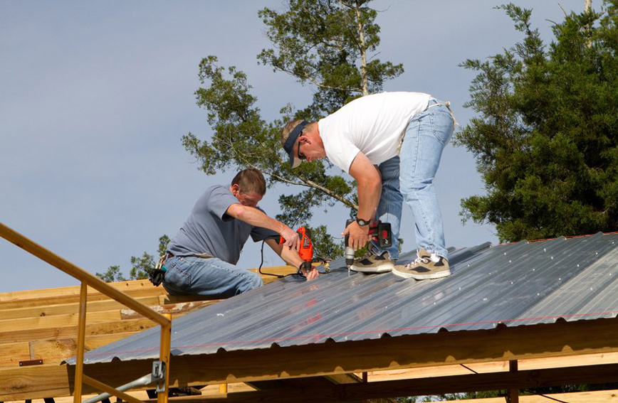 5 Best Roofing Materials For Hot Weather – What the Experts Think