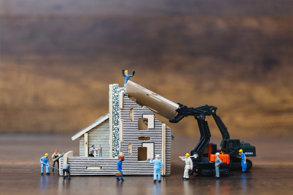An Ultimate Guide to New Roof Costs in 2024